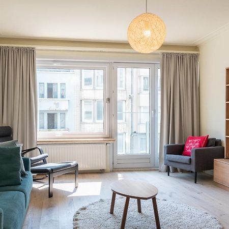 Helene, Appartement Vlakbij Het Strand Oostende Exteriör bild