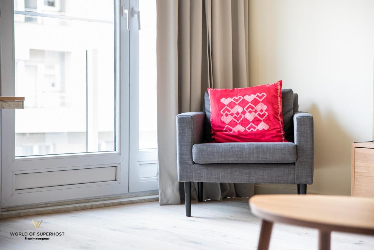 Helene, Appartement Vlakbij Het Strand Oostende Exteriör bild